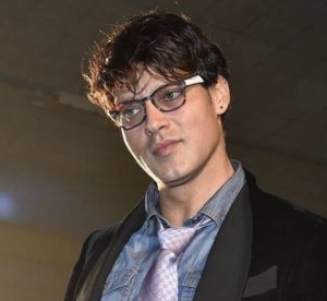 Gabriel Garko: "Non è facile sopportare questa gogna mediatica" 9 Gabriel Garko: "Non è facile sopportare questa gogna mediatica"