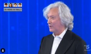 Amici e la proposta ad Alessandro Cavallo