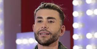 GFVIP 6: Giacomo Urtis racconta ciò che ha visto su Fabrizio Corona e Sophie Codegoni 5 Unknown