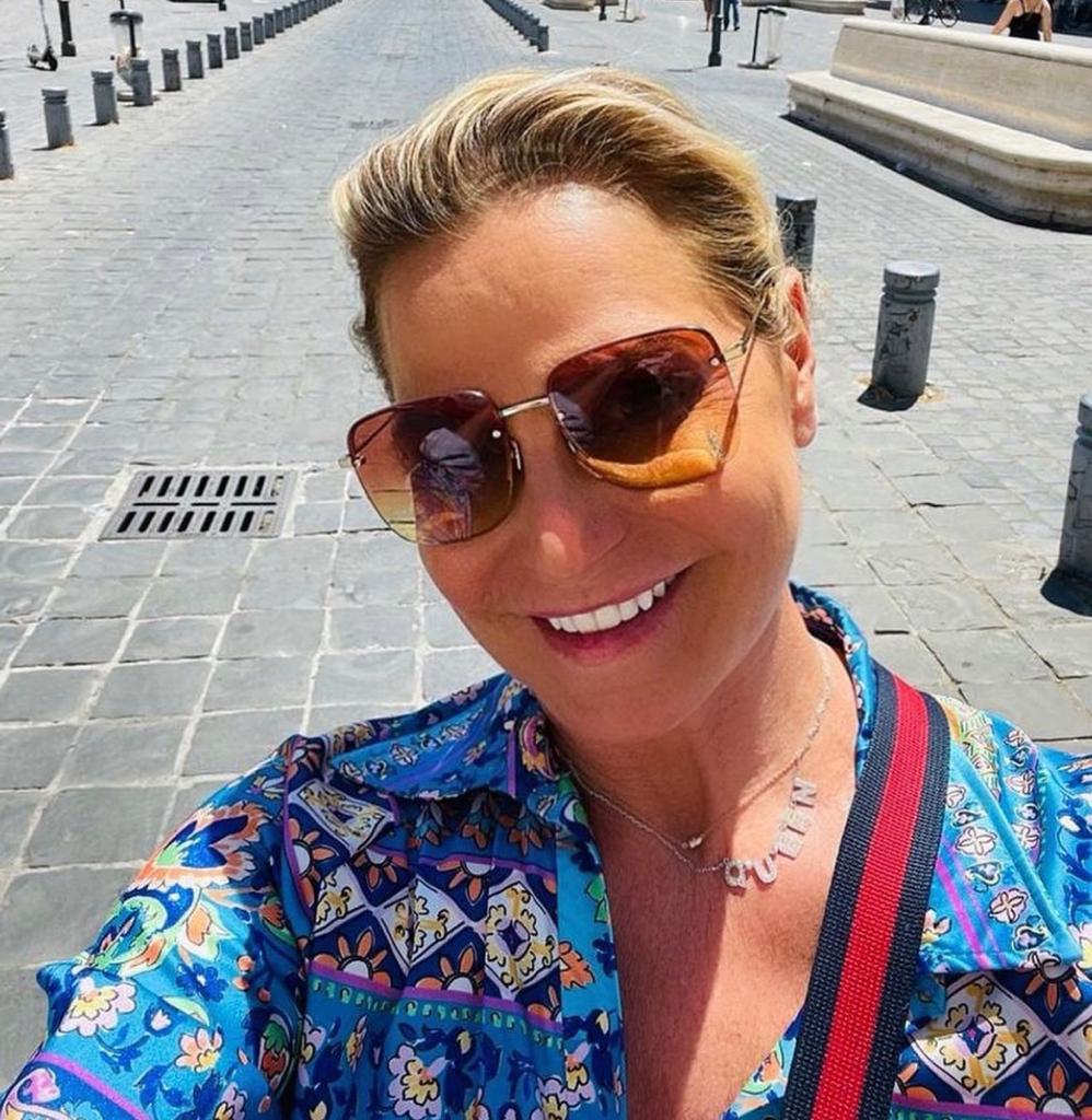 Simona Ventura: “Chiara Ferragni a Sanremo? Mi ha chiamata”. Poi parla anche di Ivana Trump 8 simona Ventura