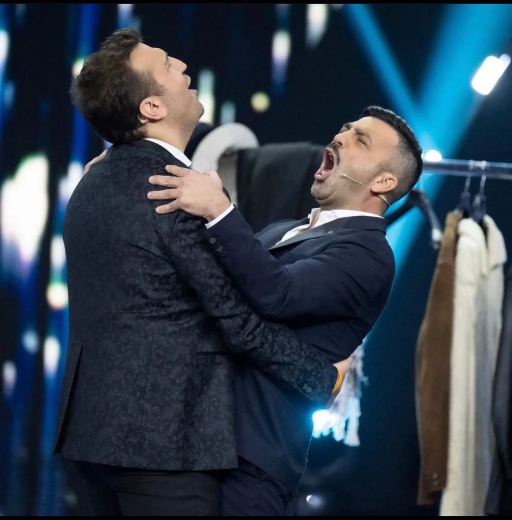 'Felicissima Sera' è iniziata ieri sera con il duo comico Pio e Amedeo 4 pio e amedeo