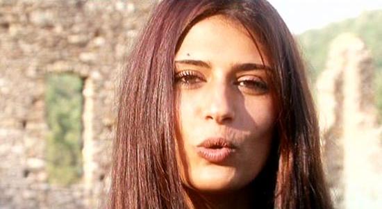 Grande Fratello, muore un ex concorrente all’età di 37 anni : "malore al bar" 4 Grande Fratello: muove una concorrente della 12esima edizione