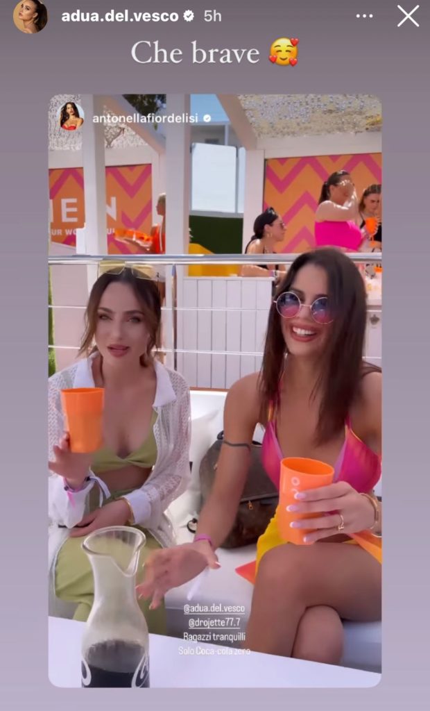 Antonella Fiordelisi e Rosalinda Cannavò ad Ibiza