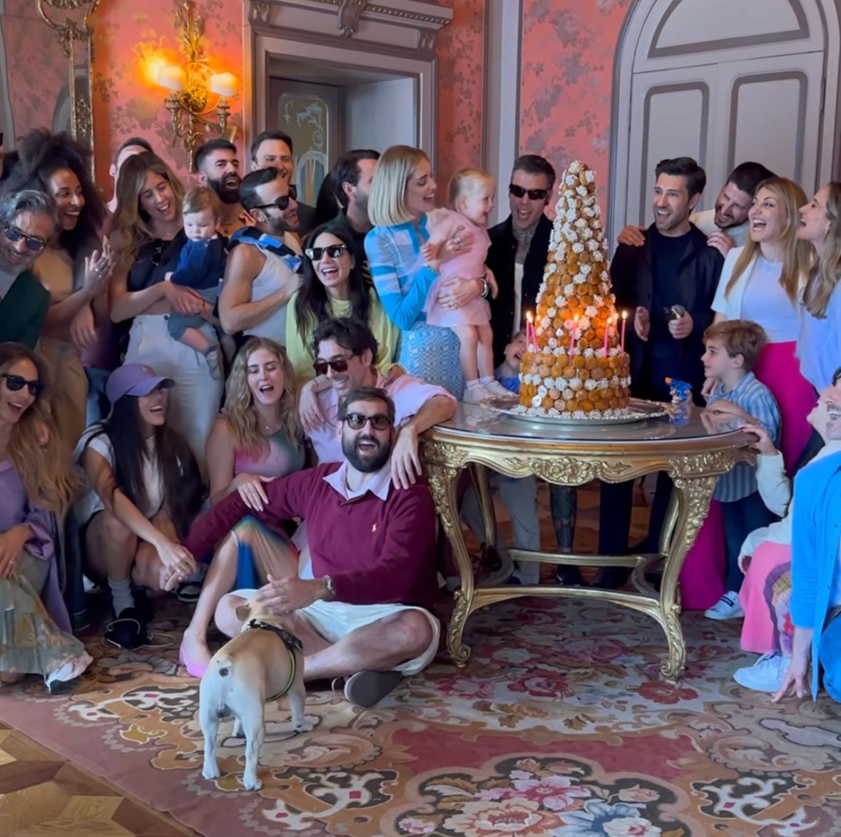 Chiara Ferragni 36 anni da invidia, la regina dei click festeggia così 5 Chiara Ferragni al suo compleanno