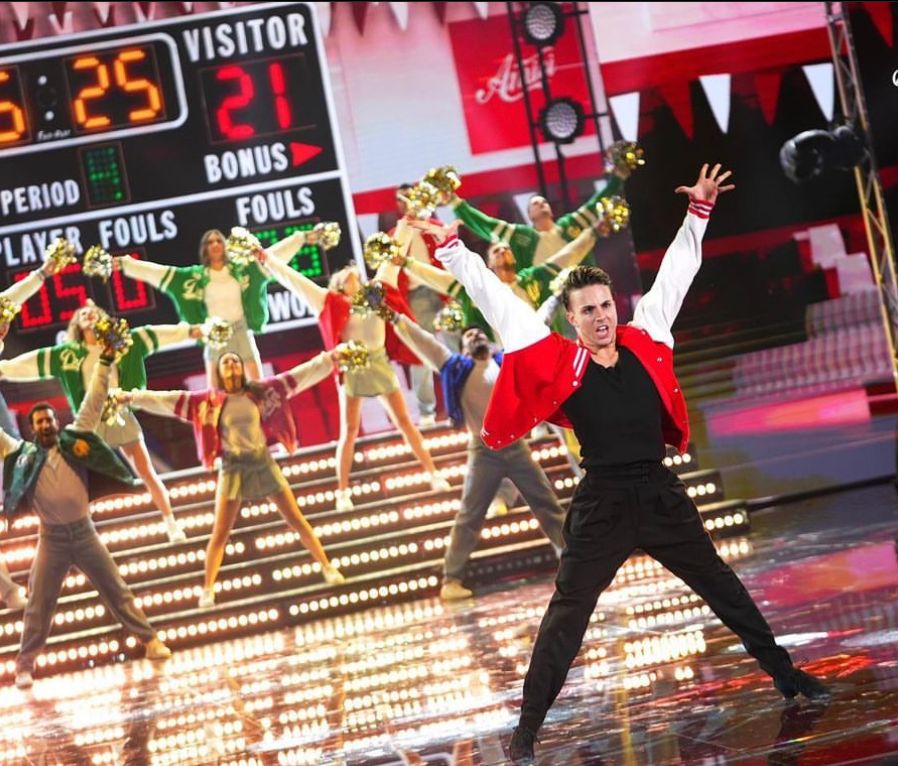 Mattia Zenzola vince Amici 2023! l'emozione non ha paragoni.. 4 Mattia Zenzola